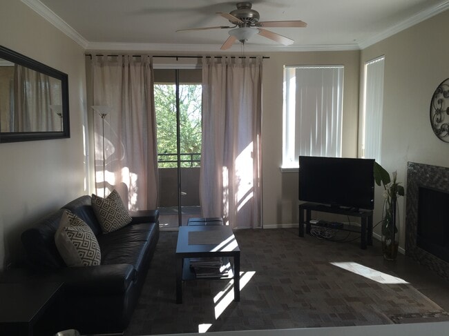 Building Photo - 7009 E Acoma Dr