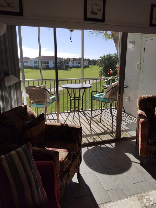 Seven Lakes Apartments for Rent with Parking Fort Myers, FL 9