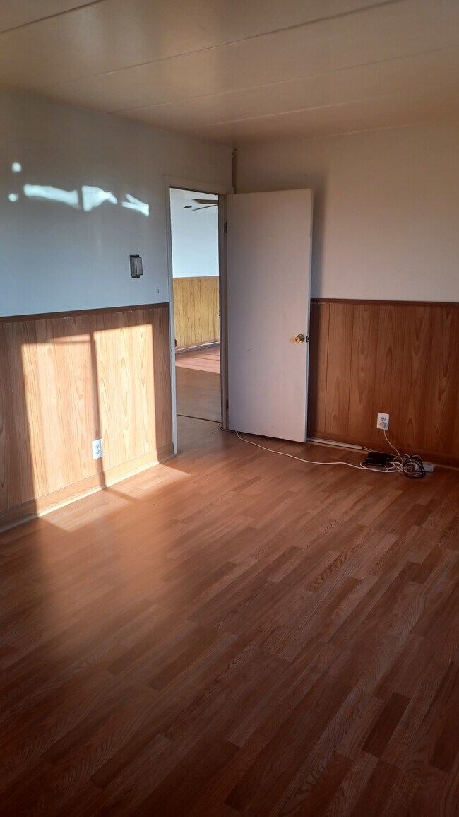 Foto del edificio - 6011 Emerson St