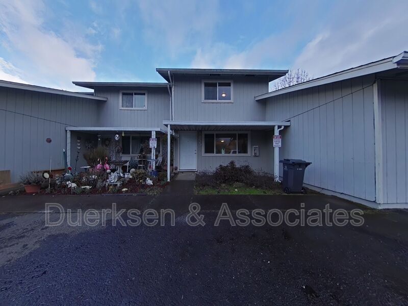 855 NW Oak Ave, Corvallis, OR 97330 Condo for Rent in Corvallis, OR