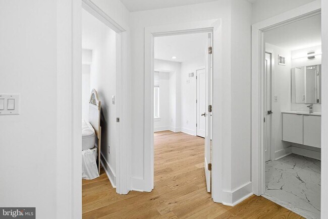 Foto del edificio - 1329 N 17th St