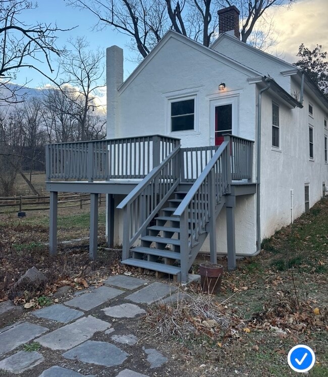 Building Photo - 1320 St Peters Rd