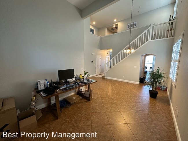 Building Photo - 4 br, 3 bath House - 665 Rice St