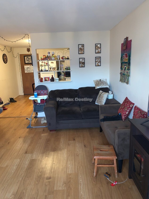 Foto principal - 25 Beacon St