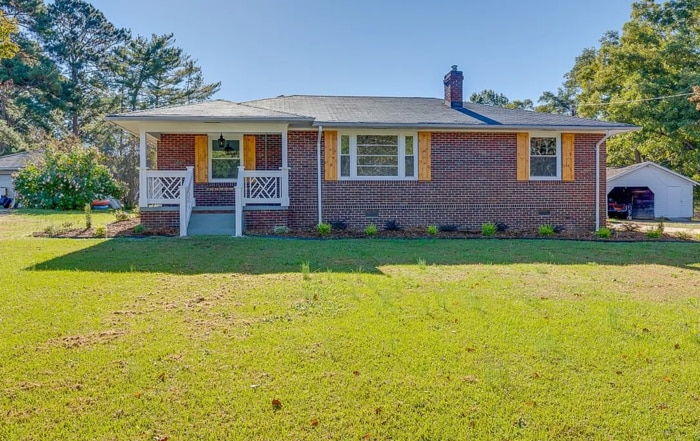 Primary Photo - 734 Anderson St