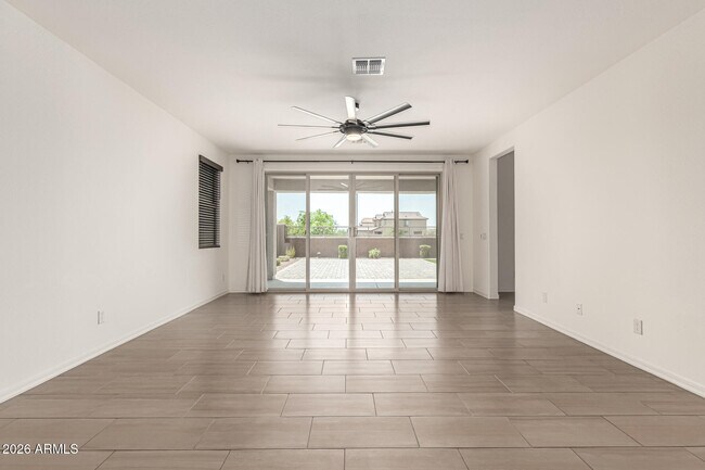 Foto del edificio - 17973 W Ashley Dr