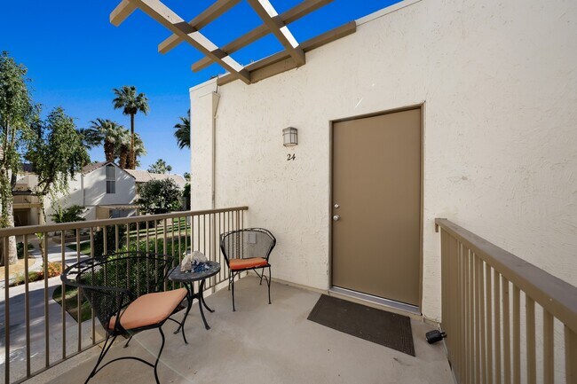Building Photo - 46750 Mountain Cove Dr