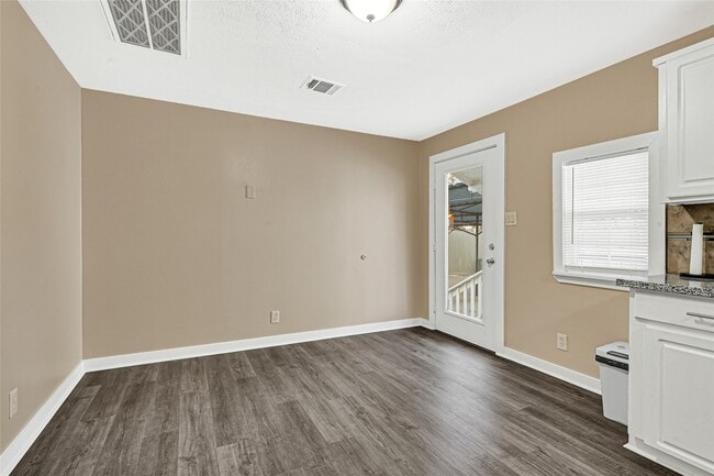 Foto del edificio - 502 Live Oak St