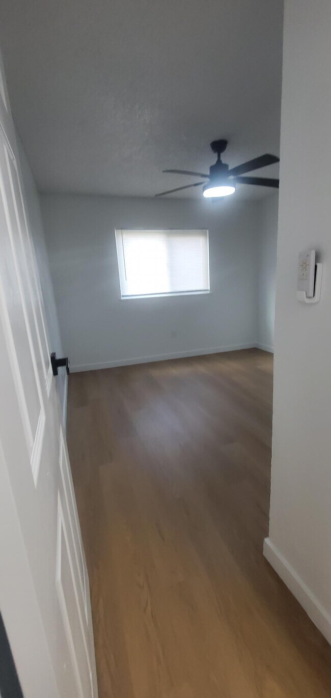 Foto del edificio - 16787 Miller Ave