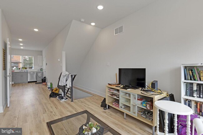 Foto del edificio - 2531 N Mascher St