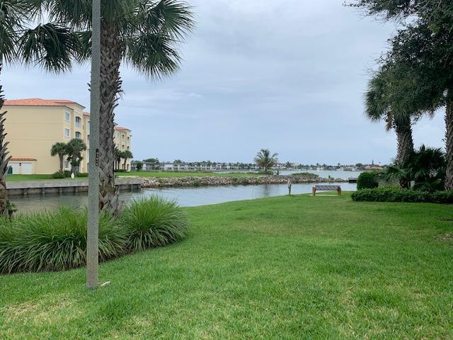 Foto del edificio - 20 Harbour Isle Dr W