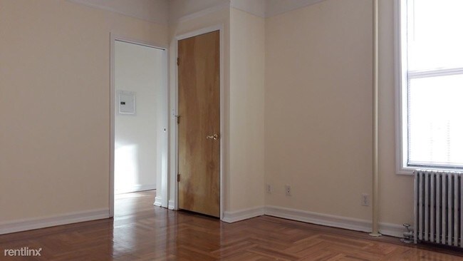 Building Photo - 2214 64th St