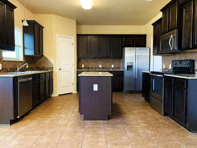 Building Photo - 1706 Dream Catcher Ct