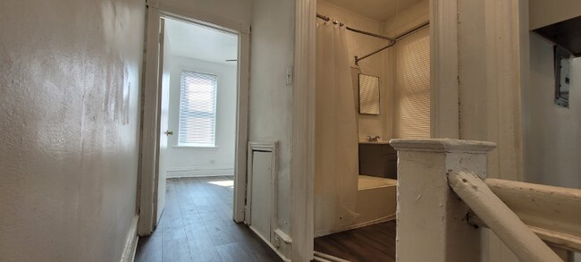 Foto del edificio - 146 N Peach St