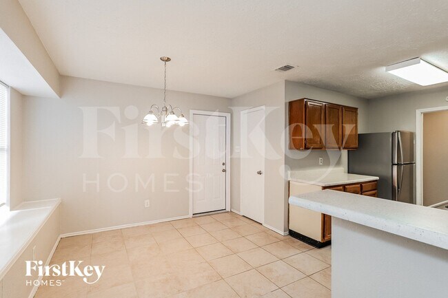 Foto del edificio - 2606 Olster Dr