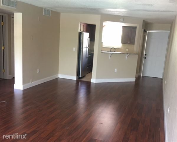 Building Photo - 9919 Aquarius Dr