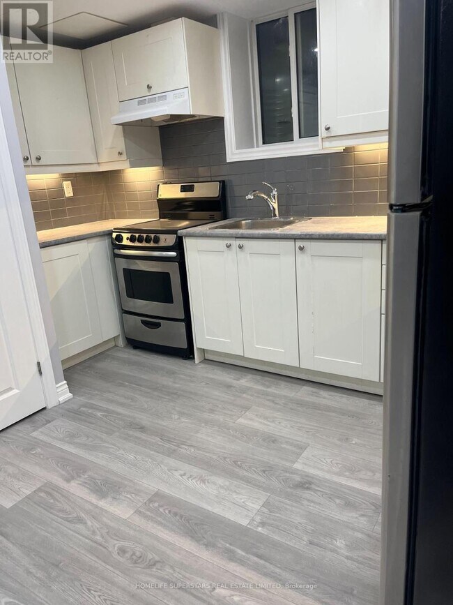 Photo du bâtiment - 192 Willowbrook Dr