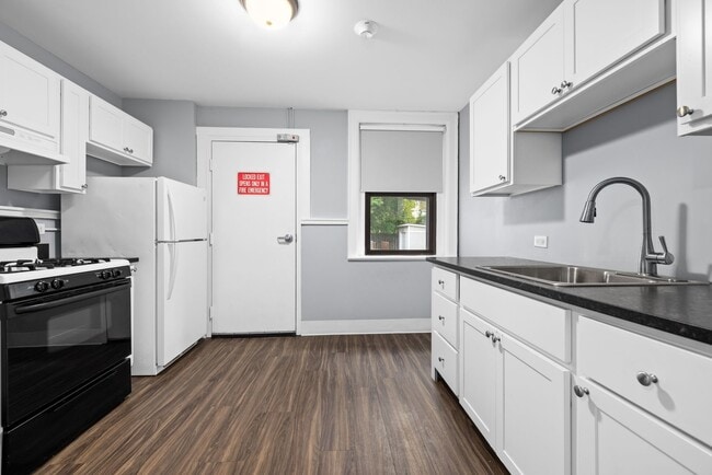 Building Photo - Griffin House Apartments