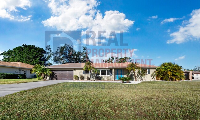 Building Photo - Gorgeous 3 bedroom in Sarasota available f...