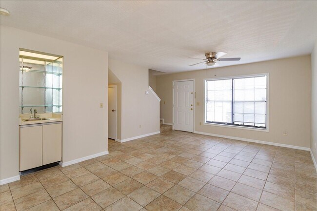 Foto del edificio - Winter Park 2 Bedroom Upgraded Condo