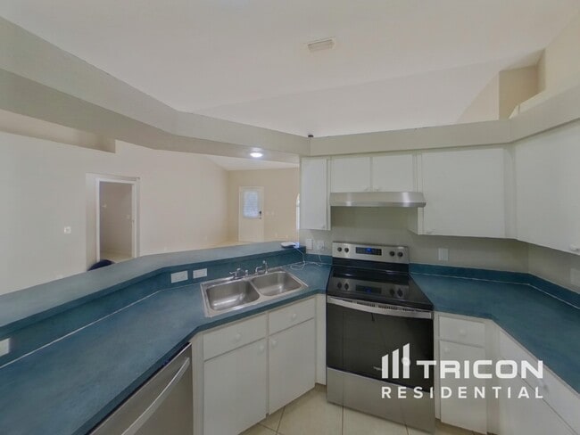 Foto del edificio - 25410 Rancagua Dr