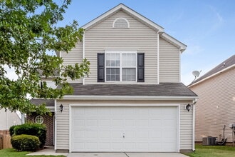 Building Photo - 1565 Kindred Cir NW