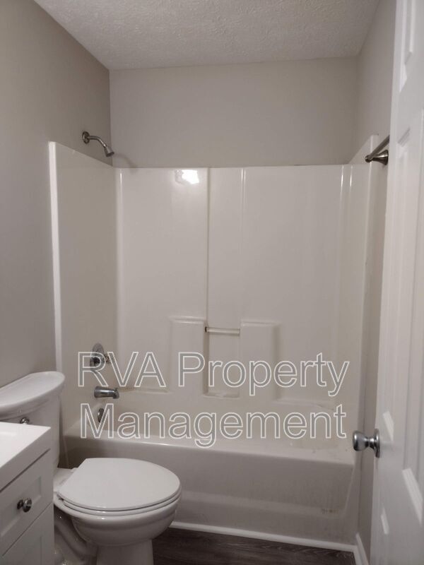 Foto del edificio - 6105 Varina Point Ln