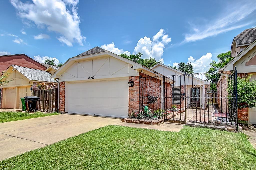 Foto principal - 12143 Burdine St