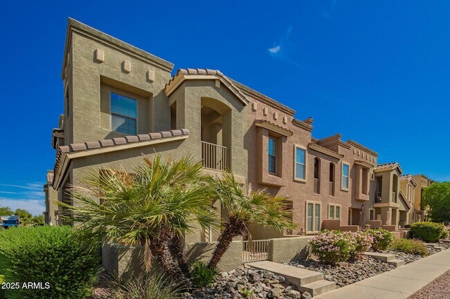 Building Photo - 6710 E University Dr