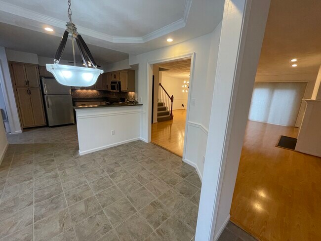 Building Photo - 1051 Shoal Creek Trail