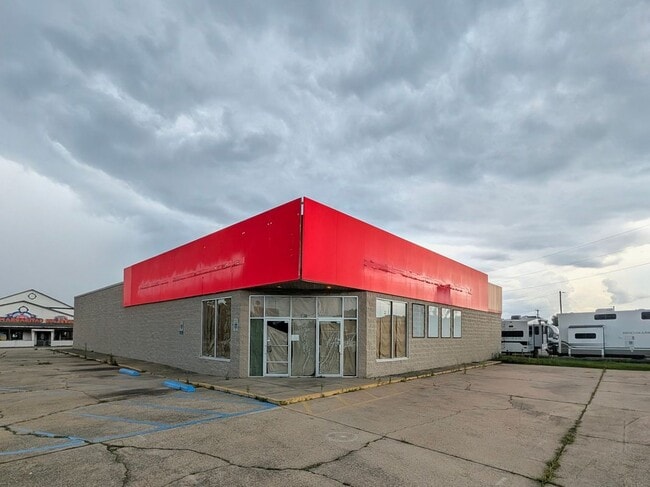 Building Photo - 230 Memorial Blvd