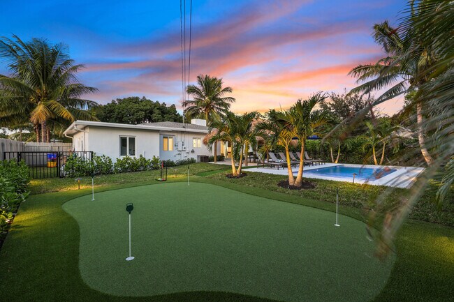 Foto del edificio - 312 Gulfstream Blvd