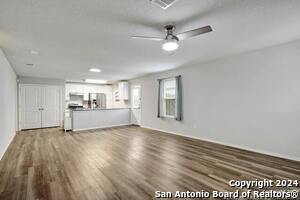 Foto del edificio - 4227 Mesa Cove