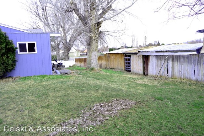 Building Photo - 44 E Sunset Dr