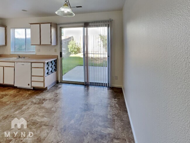 Building Photo - 506 Northgate Dr