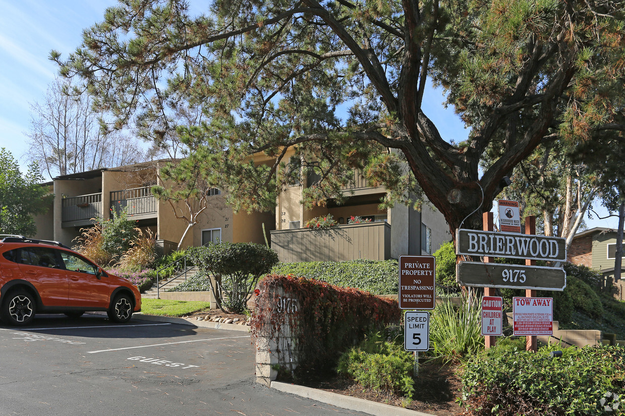 Primary Photo - Brierwood Apartments