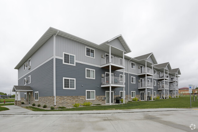 Building Photo - West Lake III Apartments