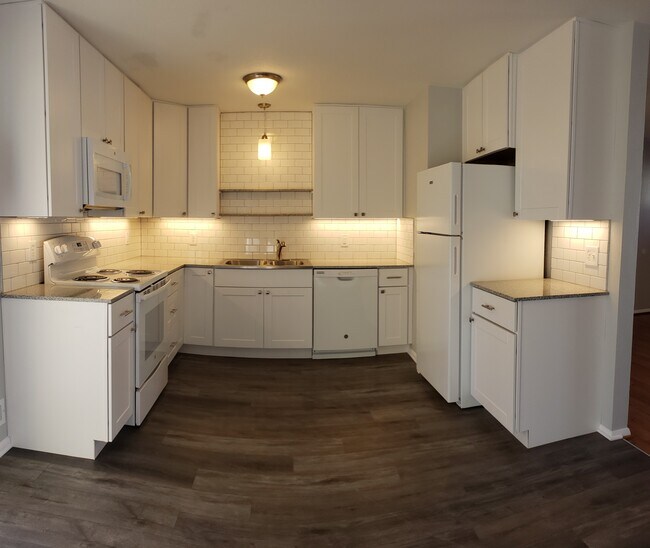 Foto del edificio - 7401 E 107th St