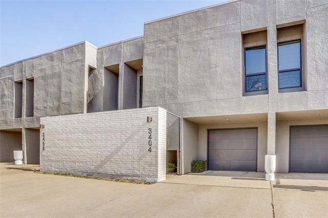 Foto principal - 3404 Douglas Ave