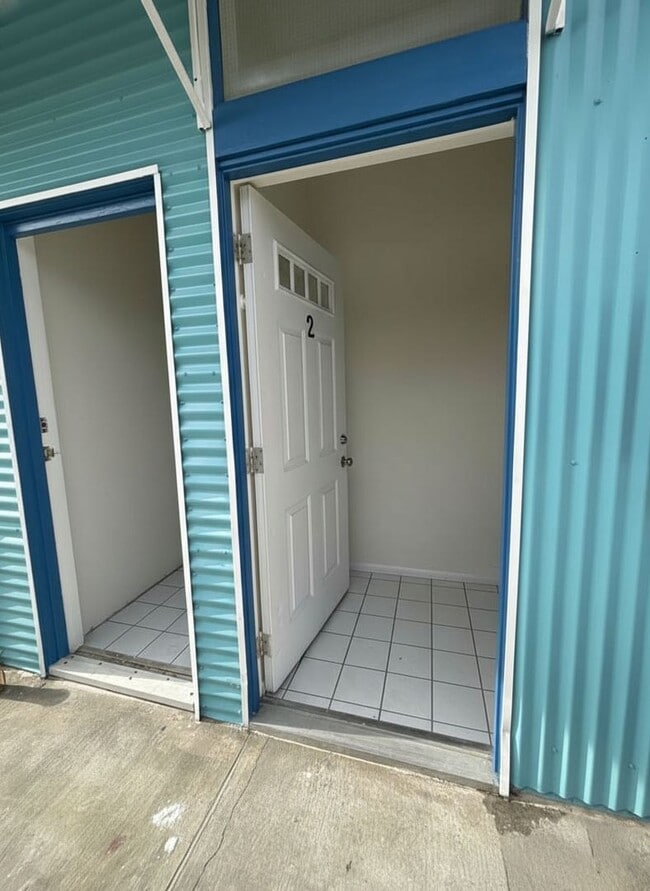 Foto del edificio - 915 Broadway St