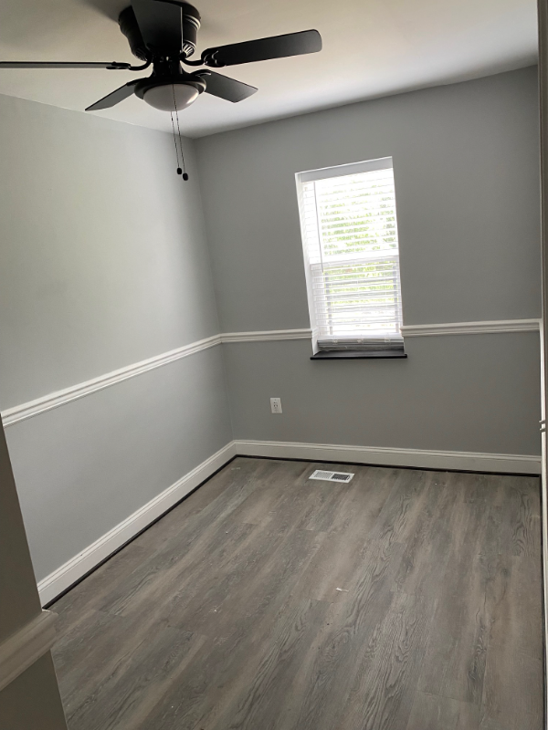 Foto del edificio - 2848 Edgecombe Cir S