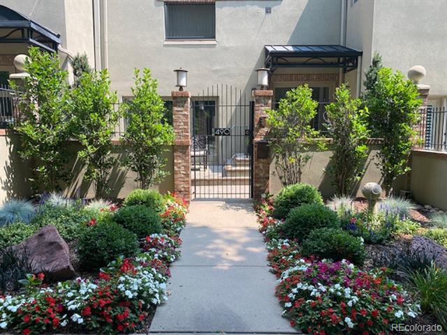 Foto del edificio - 490 Columbine St
