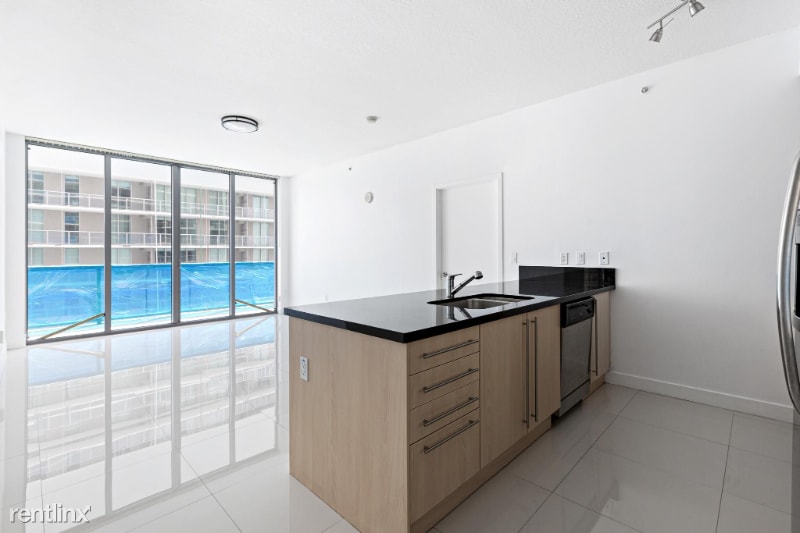 2 br, 2 bath Condo - 1111 SW 1st Ave 2 ba... - 2 br, 2 bath Condo - 1111 SW 1st Ave  2 ba...