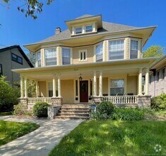 Building Photo - 809 Edgewood Ave