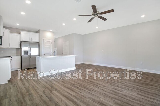 Building Photo - 7104 Cedar Grv Wy