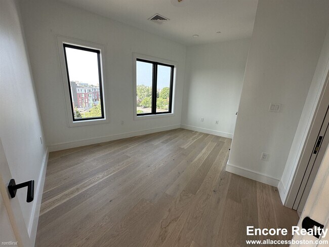 Foto del edificio - 1 br, 1 bath Condo - 50 Leo