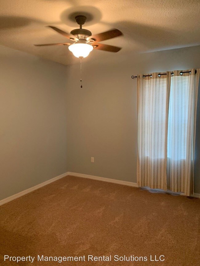 Building Photo - 4 br, 2 bath House - 743 Lake Cummings Blvd