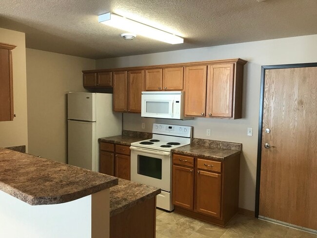 Building Photo - 3720 Tiverton Ct.