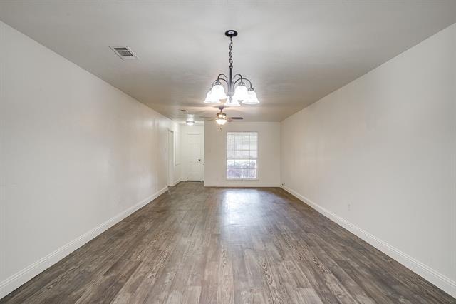 Foto del edificio - 4916 Inverness Ave