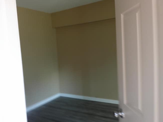 Building Photo - 1376 NY-7